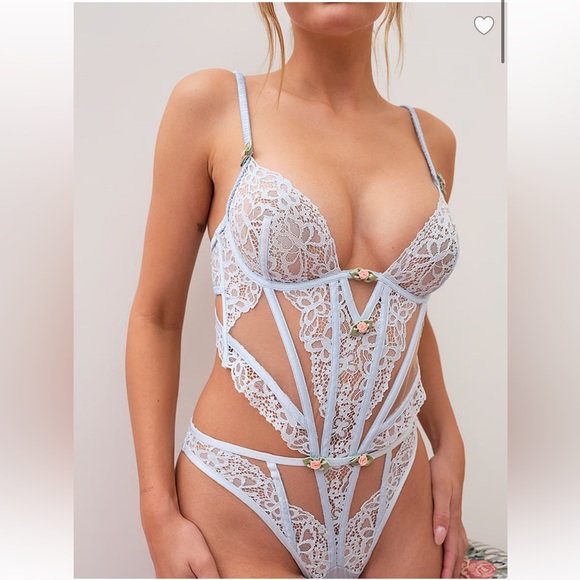 NWT For Love and Lemons Butterfly Lace Teddy - Picture 2 of 8